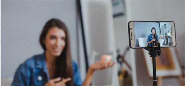 抖音0基础也能做爆款、涨粉,抖音如何抓住前3秒 自媒体 抖音 经验心得 第3张 抖音0基础也能做爆款、涨粉,抖音如何抓住前3秒 自媒体 抖音 经验心得 第3张